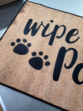 Load image into Gallery viewer, Wipe Your Paws lined door mat
