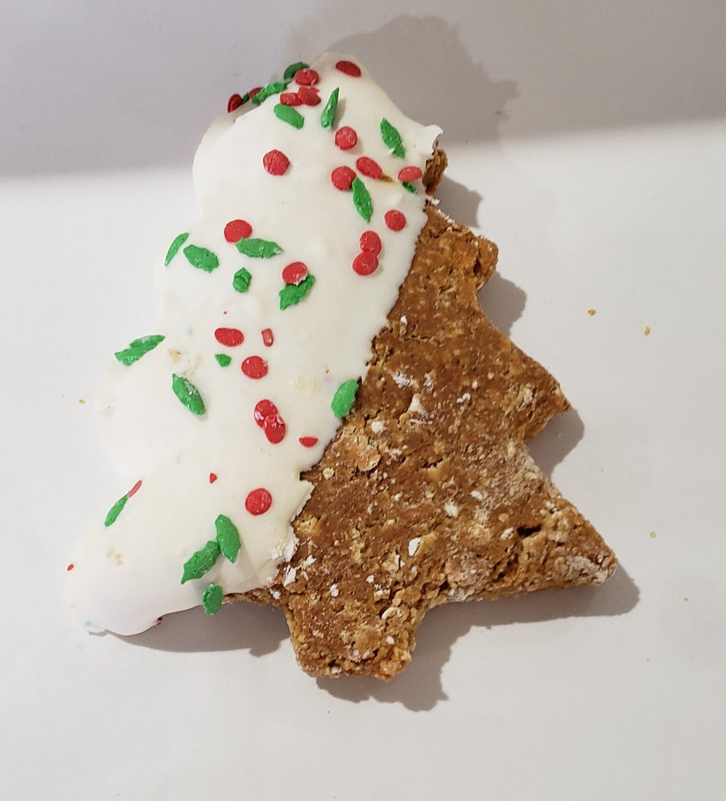 Christmas Snowy Tree Wheat-Free Peanut Butter Dog Treat